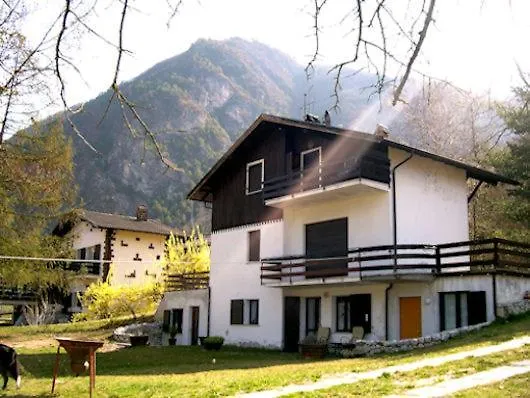 Garden Apartment Relax Barco  0*, Barco (Trentino) Italy